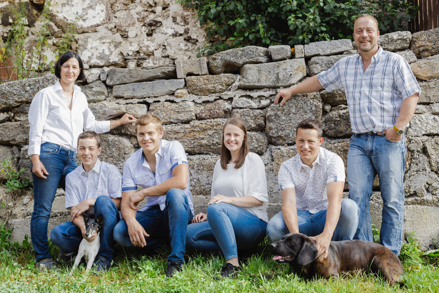 Familie Berger mit ihren Hunden